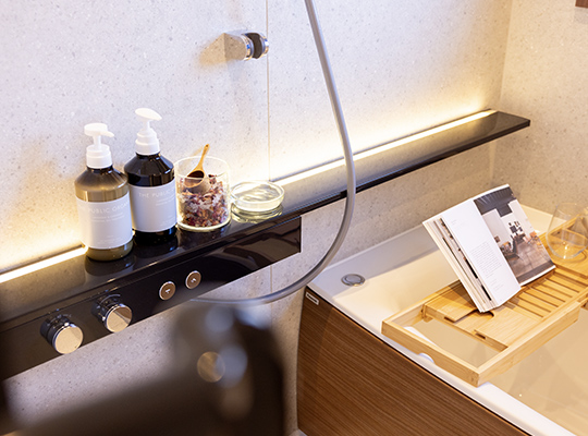 Let's go to the SHOWROOM!