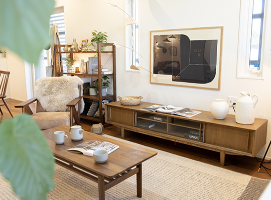 Let's go to the SHOWROOM!